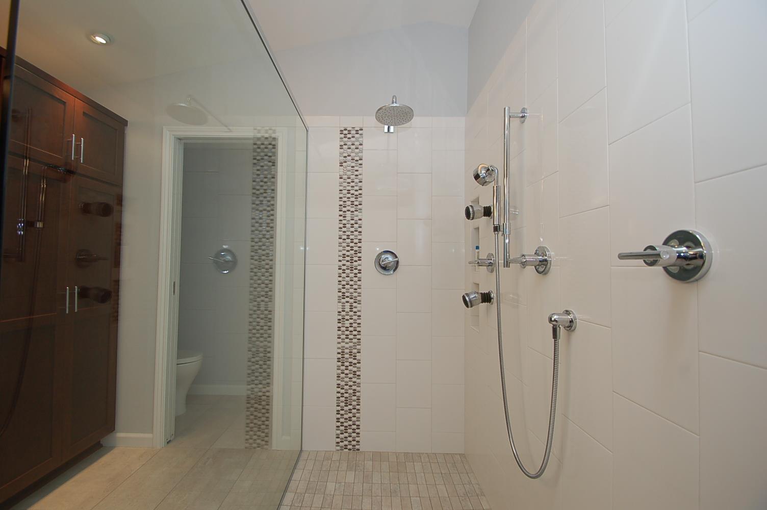 Wheelchair Accessable Master Bath | ProSource Wholesale