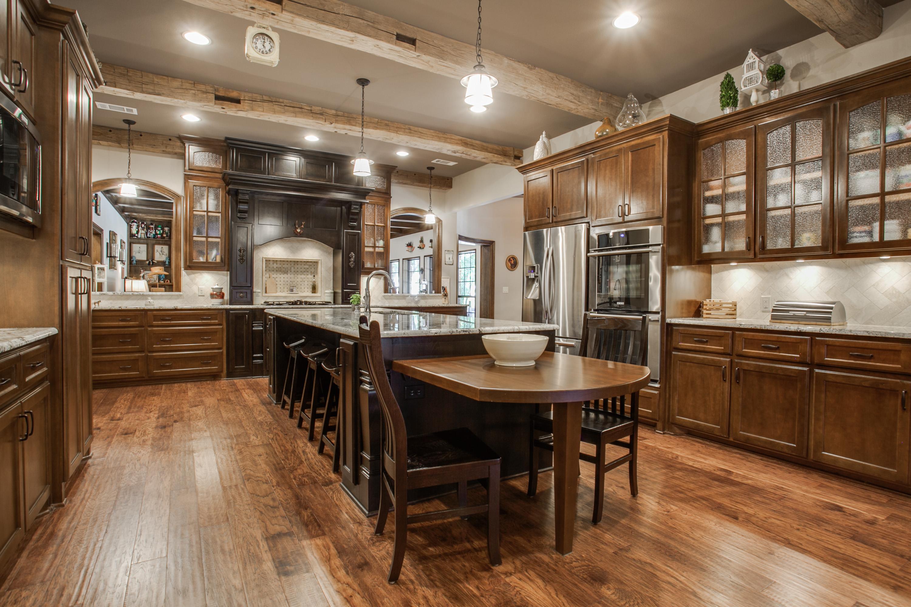 Reclaimed Kitchen | ProSource Wholesale