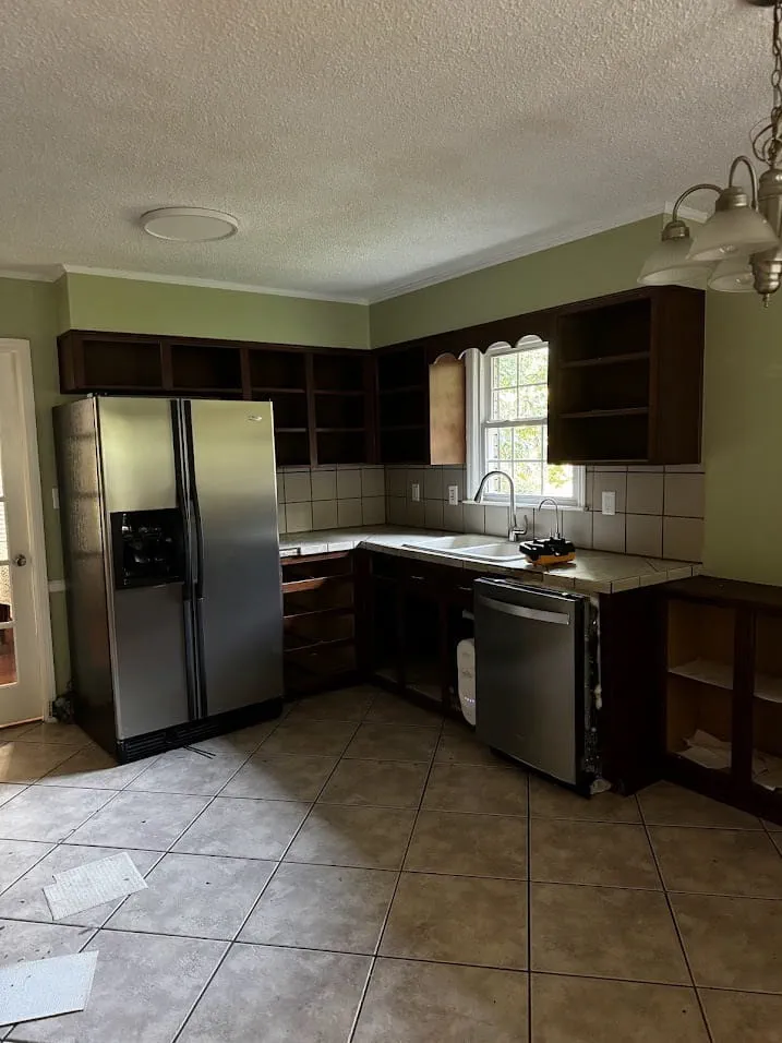 Kitchen Remodel - Indian Springs Village